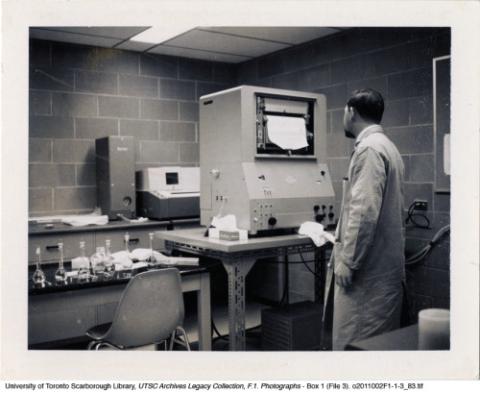 Lab room with equipment