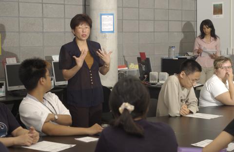 Elaine Khoo Teaching Summer Class, Teaching and Learning Services