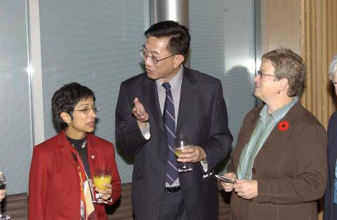 Kwong-loi Shun Speaks with Sheela Basrur and Unidentified Event Attendee, 33rd F.B. Watts Memorial Lecture, Reception, New Council Chambers, AA160