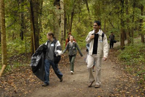 Students Walk on Highland Creek Valley Pathway, Green Initiatives Launch Event