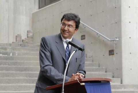 David Naylor Speaks, H-Wing Patio Stairway, Principal's Farewell Event for Kwong-loi Shun, H-Wing Patio