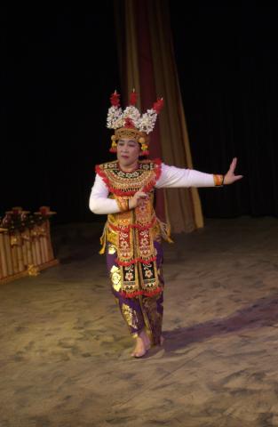 Balinese Gamelan Performance, Dancer, Leigha Lee Browne Theatre