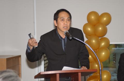 Speaker, Opening Event, Management Building (MW)